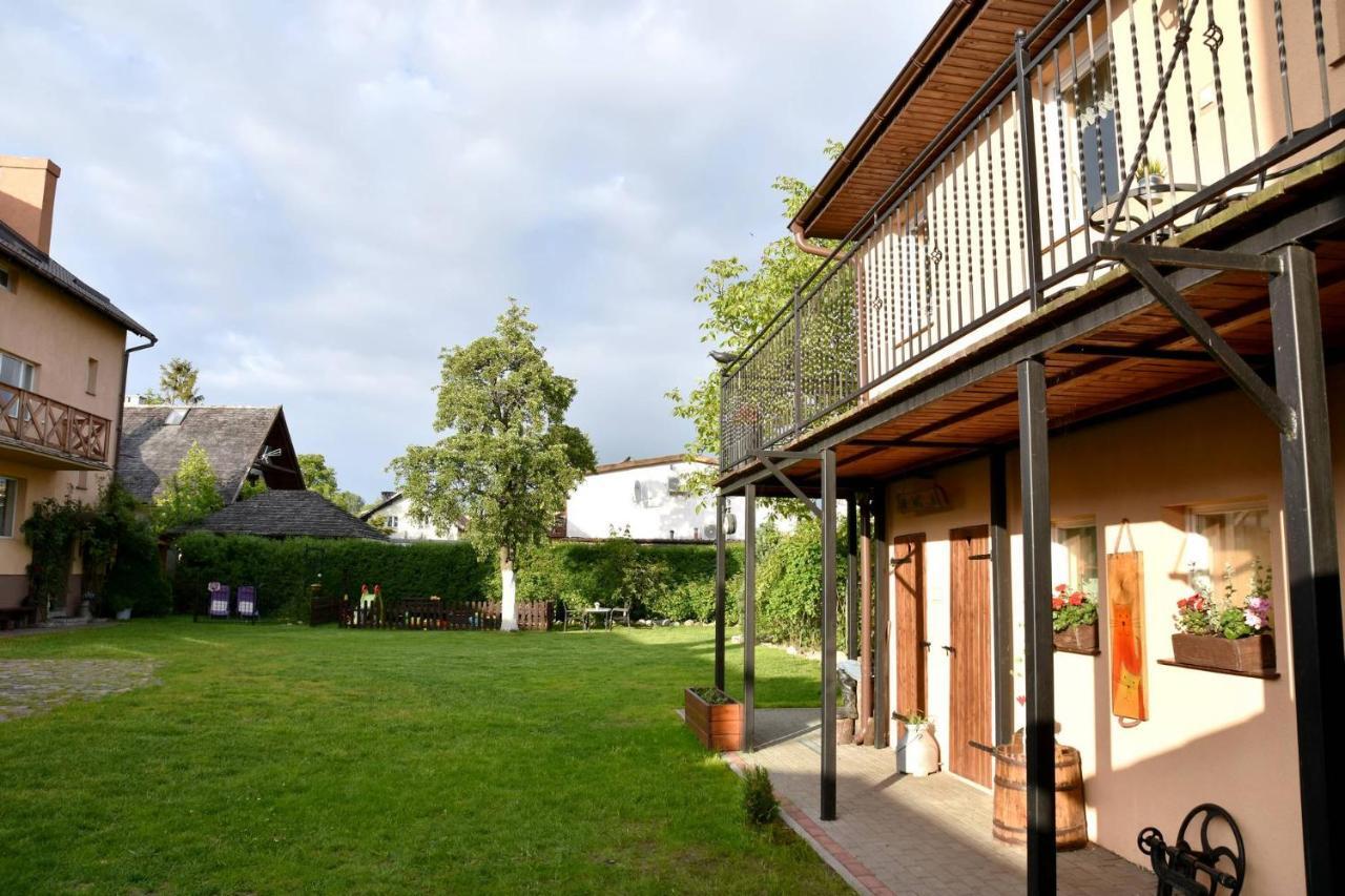 Pokoje Goscinne Ewela Łeba Exterior foto